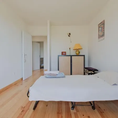 Maison Moderne Avec Piscine Au Coeur Des Vignes Apartment