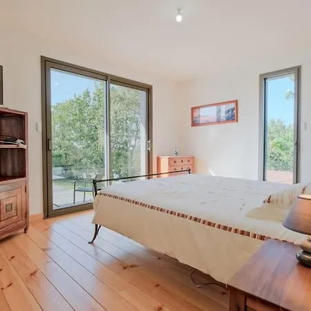 Maison Moderne Avec Piscine Au Coeur Des Vignes Bergerac
