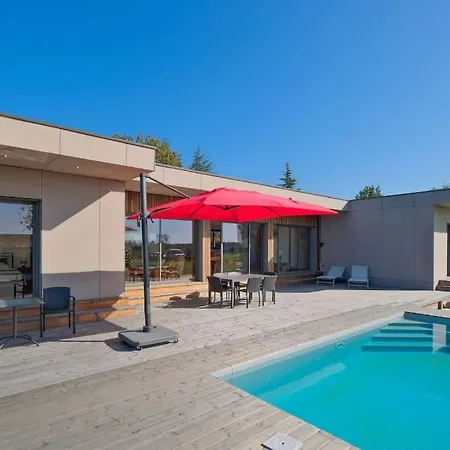 Maison Moderne Avec Piscine Au Coeur Des Vignes